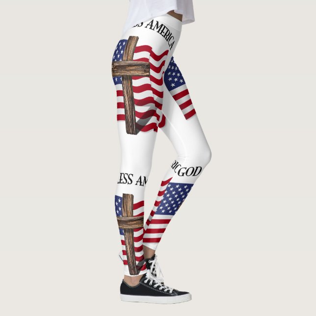 Legging Deus Abençoe a América Com Cruz e Bandeira (Direita)