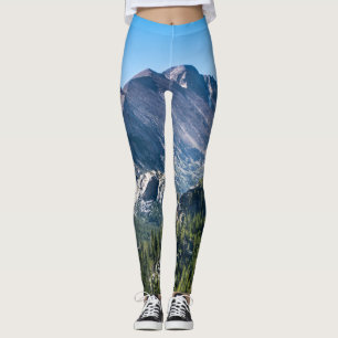 Legging Elevação na cena alpina das montanhas