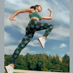 Legging Estrela verde prática escura<br><div class="desc">Aproveite esta bonita legagem prática com um padrão preto, verde e abstrato star. A cor do padrão é gradiente de azul a verde. Eles serão incríveis para treinamento de malhação, yoga, padrão</div>