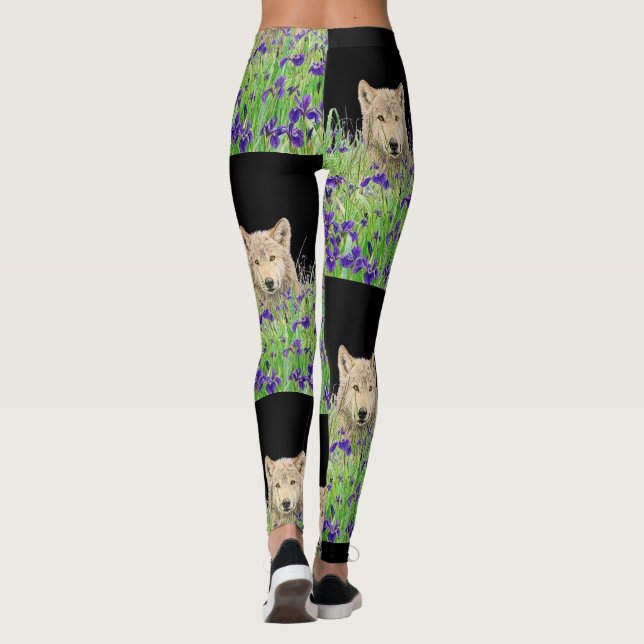 Legging Filhote de lobo em flores roxas (Verso)