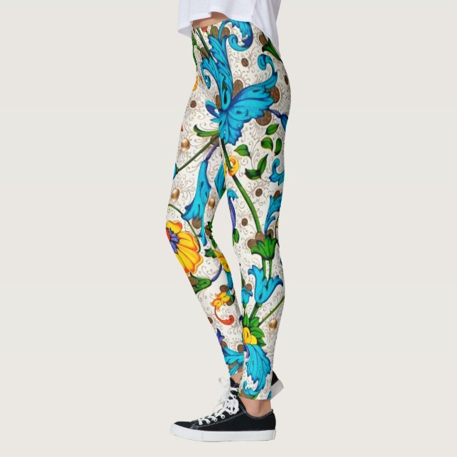 LEGGING FLORENTINA RENAISSÂNCIA CHUVAS FLORAIS AZUIS, FLOR (Esquerda)