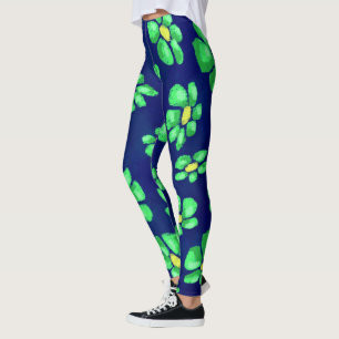 Legging Flores Brancas Verdes Aspiram em Fundo Azul