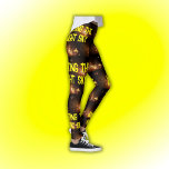 Legging Fogos de artifício de formação estelar amarela |<br><div class="desc">Contemplem os fogos celestes de formação de estrelas,  pintando o cosmos em tons de preto e amarelo,  acendendo o céu noturno com explosões de brilho estelar. Legging. Monograma.</div>