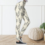 Legging Galinha de Desenho Amarelo Pastel Preto Divertido<br><div class="desc">Leggings adoravam o padrão de frango.</div>