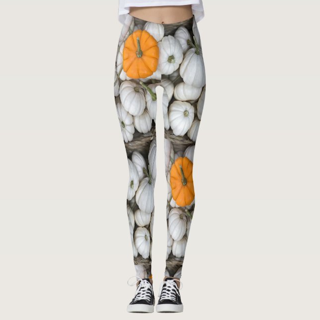Legging Ghost Pumpkins com uma laranja esgueirada (Frente)