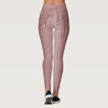Legging Girly Rosa Dourado Sparkle Glitter Drives Monogram<br><div class="desc">Garota Rosa Dourada Sparkle Glitter Drips Leggings monogramas com tons de cinza rosados ou dourados rosa em formato chic com seu monograma e nome personalizados. Você está pingando no luxo,  então mostre! Entre em contato conosco em cedarandstring@gmail.com se precisar de assistência com o design ou produtos correspondentes.</div>