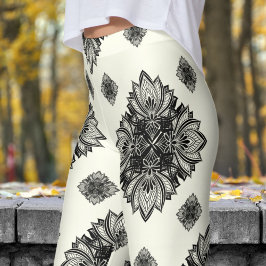 Legging Gorgeous Ivory White Mandela Pattern