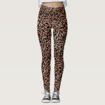 Legging Impressão em animais de leopardo-chic monograma<br><div class="desc">Uma moda e um par chic de leggings de impressão de animais leopardo. O padrão é decorado com folha de ouro rosa e preto. Projetado para você pelo Blackberry Boulevard.</div>