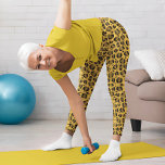 Legging Impressão Leopardo de Luxo<br><div class="desc">Leggings de impressão leopardo de luxo são uma escolha ousada e moda com um fundo verde vívido e um intrincado padrão de impressão leopardo. A combinação única da impressionante cor natural do leopardo e a impressão exótica do leopardo cria uma fusão cativante da estética moderna e animalista. Estas leggings são...</div>
