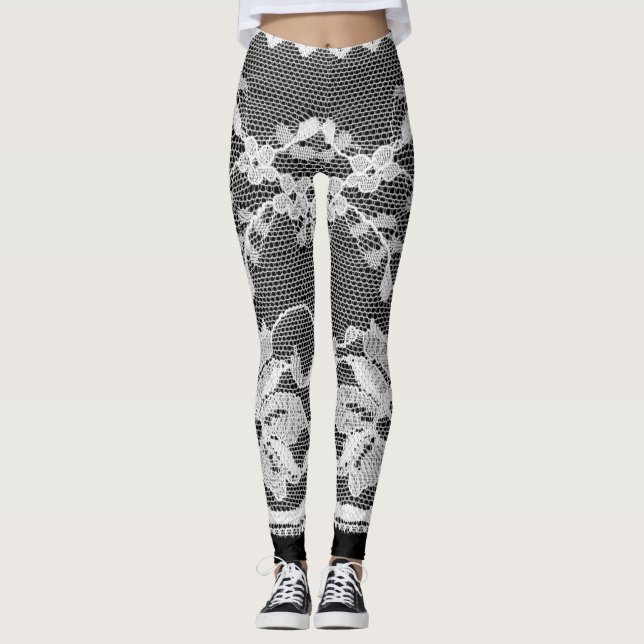 Legging Lace floral branco: fundo preto. (Frente)
