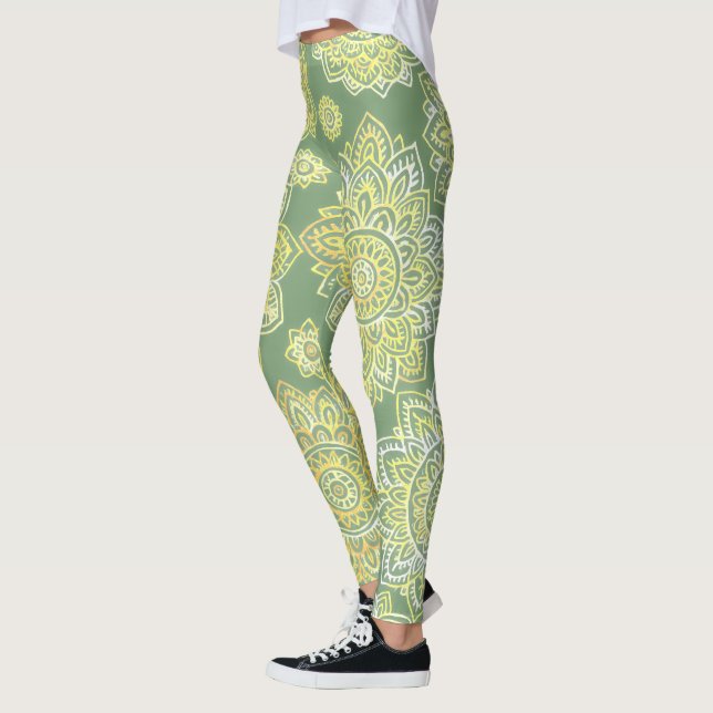 Legging Mandalas Desenhadas à Mão Boho Verde Salvia (Esquerda)