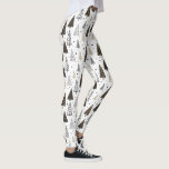 Legging Mão Dourado preta moderna pinheiros tirados<br><div class="desc">Vista acima seu wardrobe com estas caneleiras festivas que caracterizam pinheiros tirados mão no preto e no ouro.  Aperfeiçoe para o estúdio da ioga,  gym,  pendurando para fora com seus amigos ou mesmo uma festa natalícia.</div>