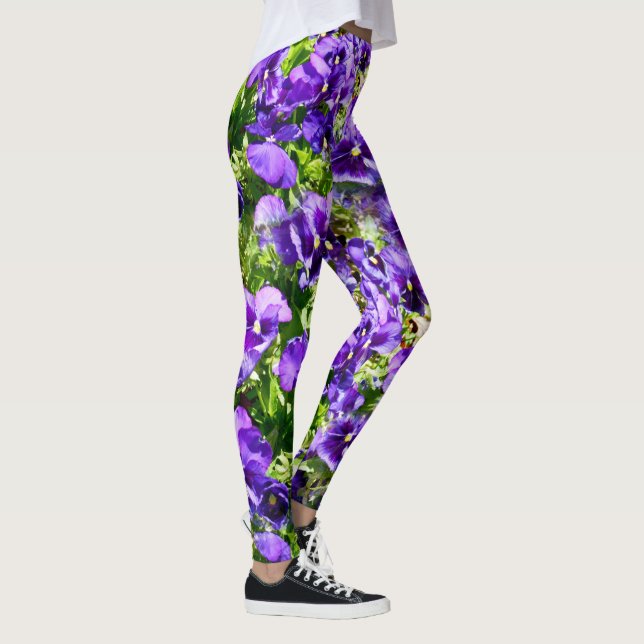 Legging Mar da Serenidade: O Belo Campo Pansado Roxo (Direita)