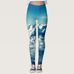 Legging Montanhas Himalaias em Nuvens Céu Azul