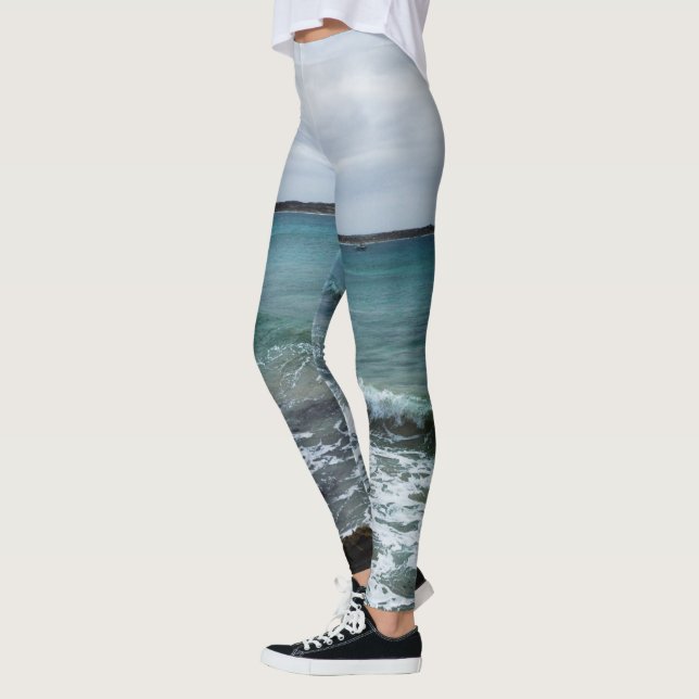 Legging Ondas E Barcos De Pesca No Oceano, (Esquerda)