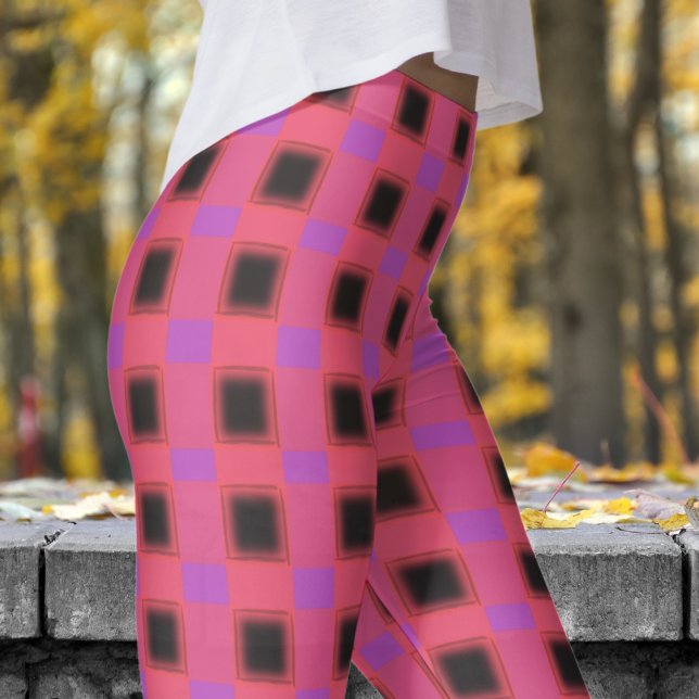 Legging Padrão Clássico de Verificação de Preto e Fuchsia  (Classic Black and Deep Fuchsia Check Pattern Leggings)