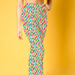 Legging Padrão de Árvores de Natal Coloridas Divertidas<br><div class="desc">Estas leggings super divertidas apresentam árvores de Natal coloridas design em verde,  ouro amarelo,  vermelho,  aqua,  limão e magenta cor-de-rosa. As árvores foram criadas com um aspecto de papel tecidular,  que parece feito. Excelente para o feriado ou emparelhamento com aquele suéter de Natal perfeito e feio!</div>
