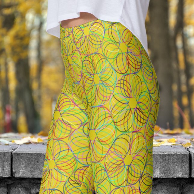 Legging Padrão de Caos Cíclico Amarelo Vibrante (Yellow Cyclic Chaos)
