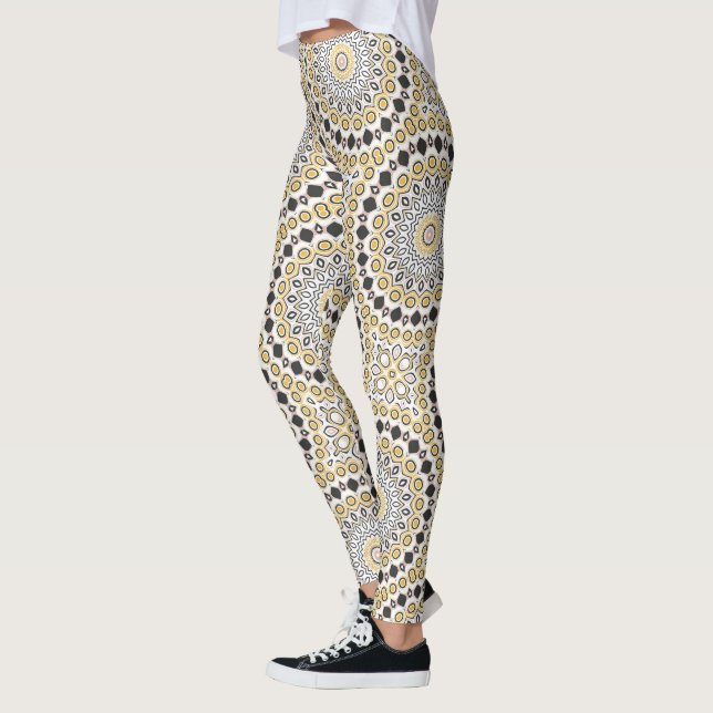 Legging Padrão de Mandala Dourado e Carvão (Esquerda)