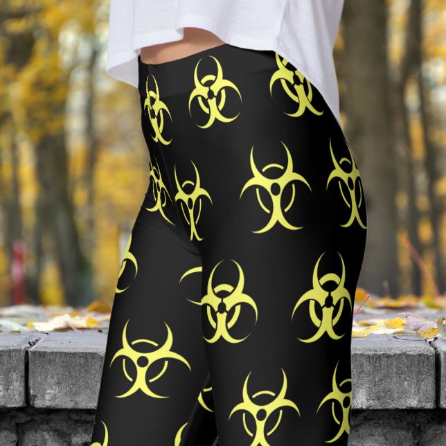 Legging Padrão de Risco Biológico Amarelo e Preto (Biohazard Yellow on Black Leggings)