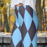 Legging Padrão de Verificação de Harlequin Preto e Azul<br><div class="desc">Pegando Olhos e Único: Faça uma declaração com estas leggings de Harlequin! Apresentando um padrão colorido e impressionante, estas leggings irão adicionar talento e diversão ao seu guarda-roupa casual. Perfeito para aqueles que adoram ser ousados, eles fornecem uma ajustado confortável que permite que você pareça excelente o dia todo. Compre...</div>
