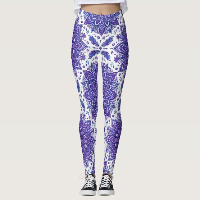 Legging Padrão Floral Mandala Roxa Sem Costura (Frente)