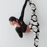 Legging Padrão preto e branco assustador|Feliz Dia das Bru<br><div class="desc">Padrão preto e branco assustador|Feliz Dia das Bruxas</div>