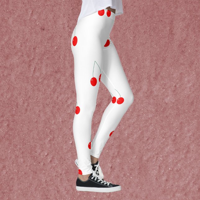 Legging Padrão Vermelho de Cereries (A pair of leggings with a cute cherry pattern)