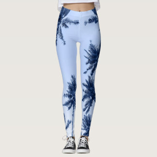 Legging Palmeiras, céu azul limpo.