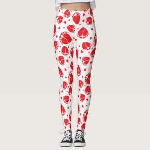 Legging Pés-Bebês Vermelhos e Corações em Fundo Branco