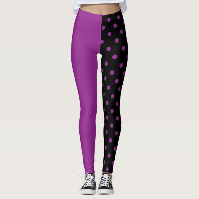 Legging Pontos polka roxos e pretos diferentes (Frente)