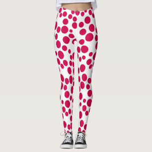 Legging pontos vermelhos em um fundo branco
