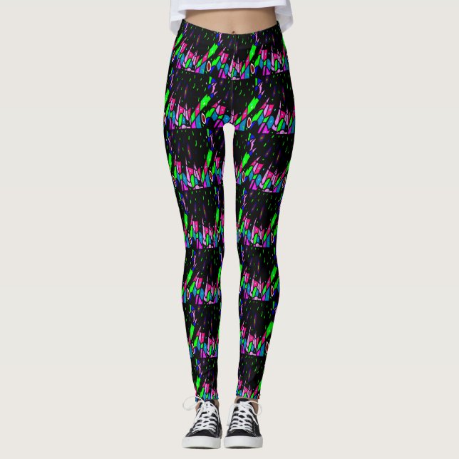 Legging Preto com padrões rosa e verde (Frente)