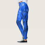 Legging Royal Blue Psychedelic Starburst Tie Dye<br><div class="desc">Estas leggings apresentam um design de gravata psicodélico que lembra a contracultura hippie dos anos 60. Perfeito para ioga,  correndo,  trabalhando na academia,  ou apenas quando você quer vestir umas fotos sexy bonitinhas. As cores incluem tons de azul real brilhante ou cobalto.</div>