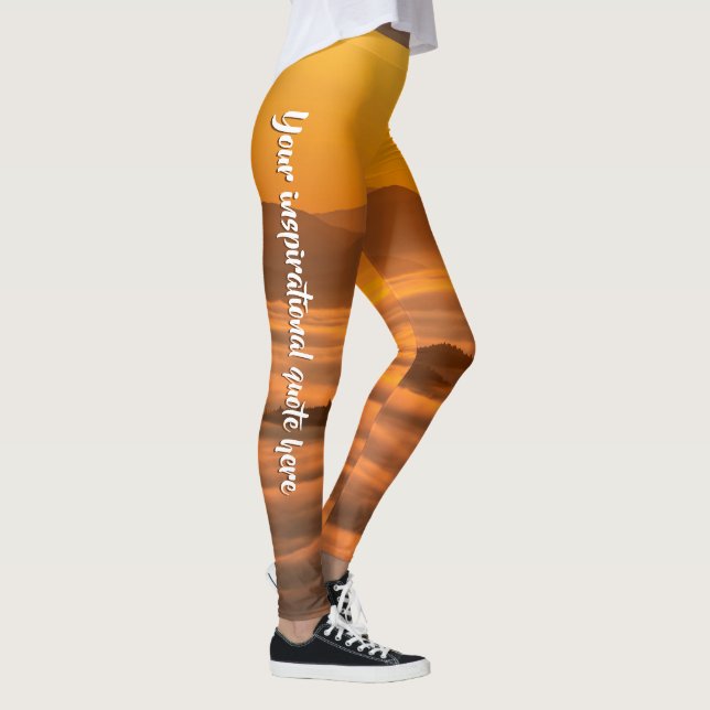 Legging Seu texto personalizado sobe acima da paisagem neb (Direita)