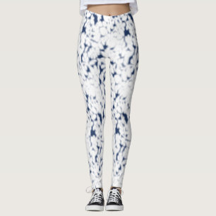 Legging um fundo branco e azul com um padrão