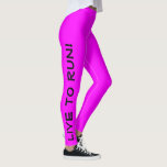 Legging Viva para Fugir! Corra ao Vivo! Fuchsia High Vis R<br><div class="desc">Estas leggings divertidas são desenhadas com corredores em mente. Eles são uma fúsia de alta visibilidade brilhante ou cor rosa púrpura com texto preto subindo cada perna. Uma perna diz "Live to Run!" e a outra diz "Run to Live!" Miras perfeitas e a cor é uma medida de segurança para...</div>