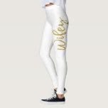 Legging Wifey White e Dourada Tipografia Faux Foil Yoga<br><div class="desc">Tipografia Faux Foil Tipografia Yoga,  Branca E Dourada. As Calças de Yoga Wifey são perfeitas para trabalhar nas suas férias na Lua de Honra.</div>