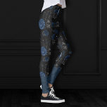 Legging Zodiac Magic | Marinho escuro Rosas de crânio góti<br><div class="desc">Arte vestida única! Uma paleta sofisticada de texturas de abstrato médio misto adiciona o pop de cor perfeito para o seu estilo pessoal. Também é transferível para material escolar/de escritório, acessórios de festas ou decoração para uma sala de maquiagem para casa fácil de fazer você mesmo. Para outros produtos ou...</div>