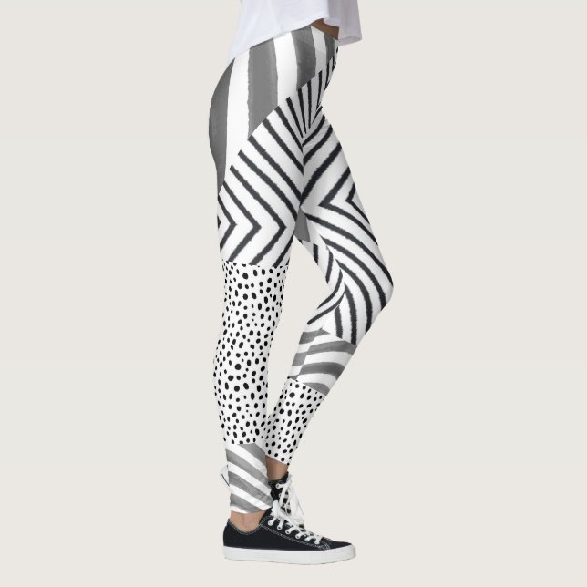leggings brancas e pretas (Direita)