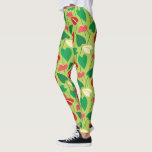 Leggings coloridas de flores flamingas<br><div class="desc">Flores vermelhas, verdes e brancas flamingos em um padrão uniforme sobre um fundo limão-verde.</div>
