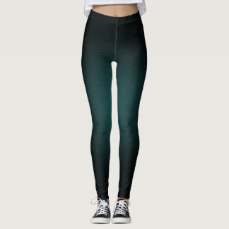 Leggings de cores pretas e esmaecidas