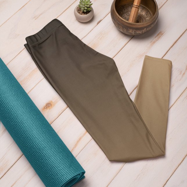 Leggings de madeira de bege quente de tendência do (Mockup 1 Warm Beige)