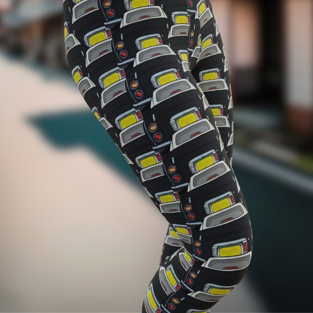 Leggings de padrão do carro Black Figaro (Fun figgy leggings for the black  figaro owner. You'll not see another pair like these!)