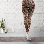 Leggings de pinagem marmoreadas castanhas<br><div class="desc">Um padrão perfeito de um incrível papel marmoreado usado para notebooks clássicos de composição que eram populares nos séculos XVIII e XIX. Disponível em várias variantes de cor. Procure também designs de cheio com etiquetas de notebook clássicas. Piotr Kowalczyk © Primeiro publicado: 24.07.2022.</div>