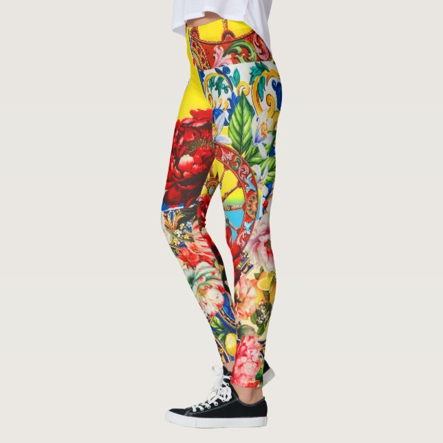 Leggings Dolce de Padrão Floral e Barroco Vibrante (Esquerda)