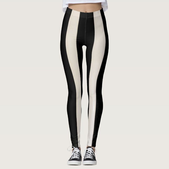Leggings Listradas Preto e Branco (Frente)