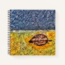 Leia o notebook "Estas folhas"