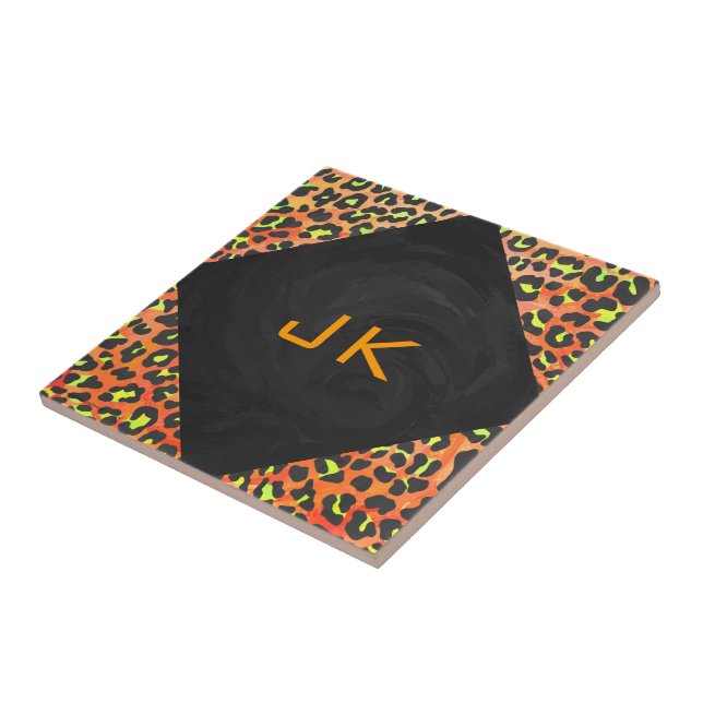 Leopardo Laranja e Monograma Amarelo (Lateral)