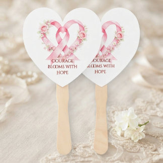 Leque em forma de coração floral com fita rosa del